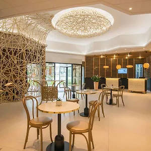 Novotel Arenas Aeroport Νίκαια