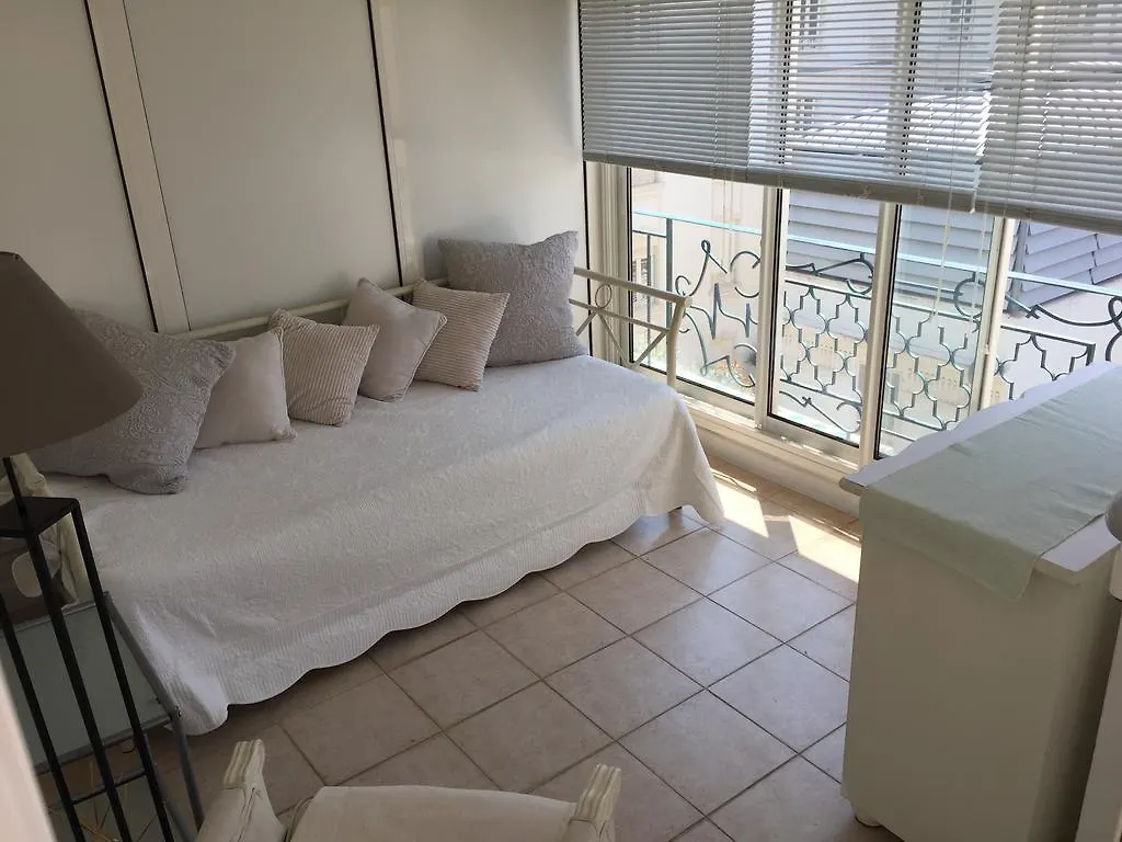 Studio Terrasse Victor Hugo Hotel Nizza Francia